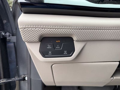 2024 Volkswagen Atlas 2.0T SE w/ Technology