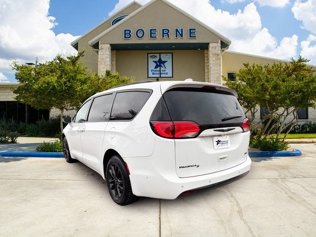 2020 Chrysler Pacifica Launch Edition