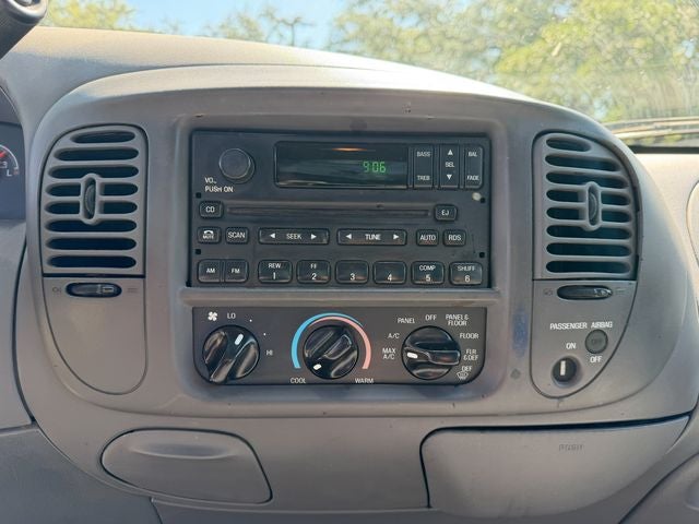 2001 Ford F-150 XL
