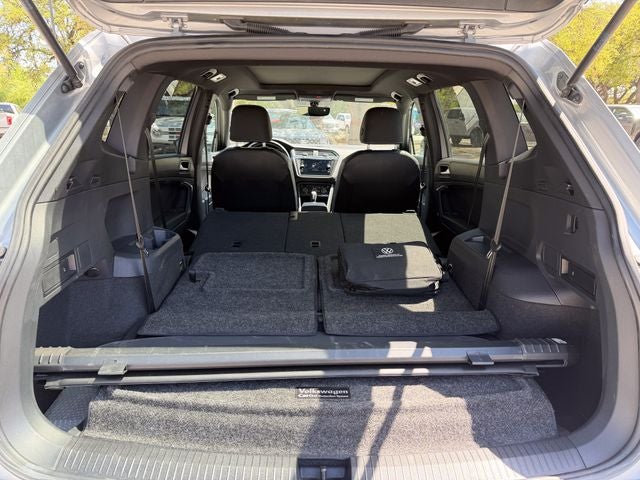 2021 Volkswagen Tiguan 2.0T SE R-Line Black