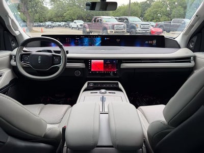 2025 Lincoln Navigator L L Reserve