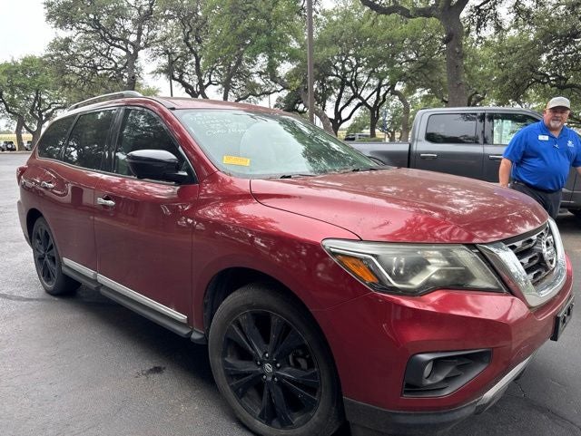2017 Nissan Pathfinder Platinum