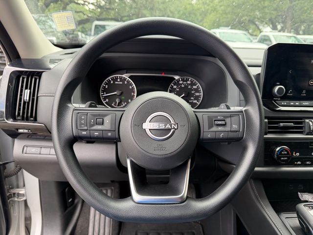 2024 Nissan Pathfinder S