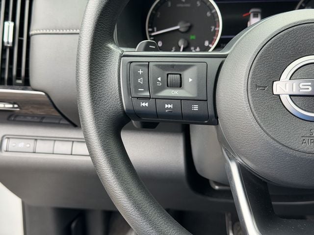 2024 Nissan Pathfinder S