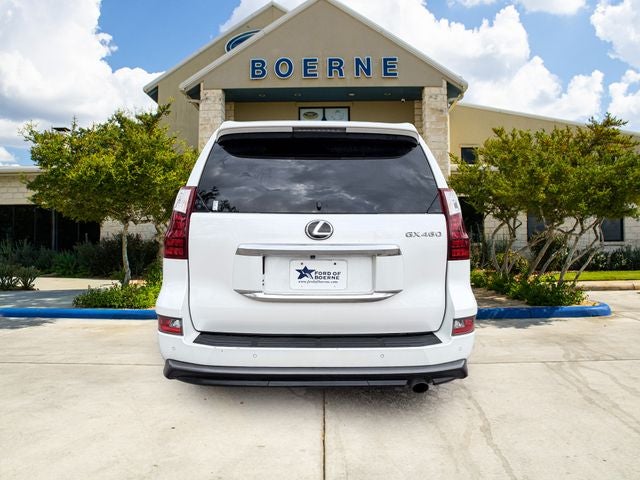 2022 Lexus GX Base