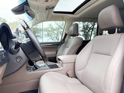 2022 Lexus GX Base