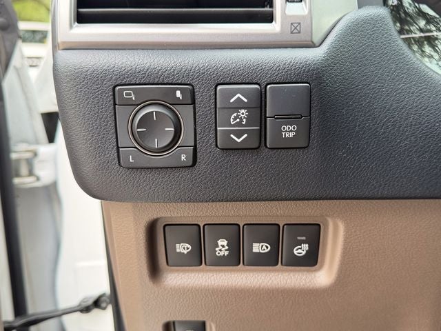 2022 Lexus GX Base