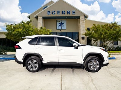 2024 Toyota RAV4 Hybrid XLE