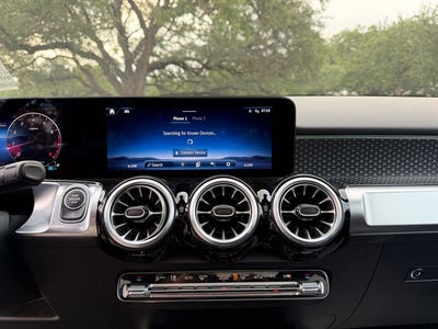 2025 Mercedes-Benz GLB Base
