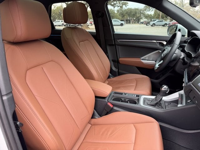 2024 Audi Q3 40 Premium